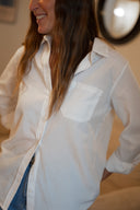 Chemise longue blanche femme travail working Oprah