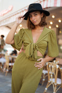 Combinaison pantalon femme tendance vert anis dos nu souple Celestine