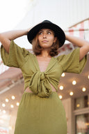 Combinaison pantalon femme tendance vert anis dos nu souple Celestine