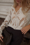 Blouse dentelle écru femme Solly décolleté V