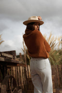 Pull col roulé camel oversize femme Hugo chaud hiver tendance