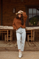 Pull col roulé camel oversize femme Hugo chaud hiver tendance