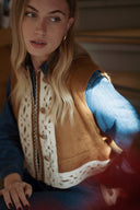 Gilet camel sans manches en daim femme bohème ethnique Hendrick