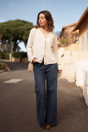 Gilet classique beige femme mi saison avec boutons dores Pedro