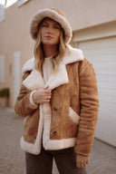 Manteau en peau camel suédine et rousse fourrure écru femme hiver chaud Leone