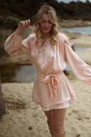 Robe courte femme beige nouée a la taille tendance isabeau delatour Ivy