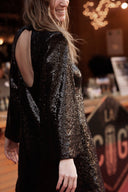 Robe courte noire fêtes paillettes made in France collab Lucie Bernardoni