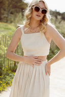 Top en lin beige dos nu femme été tendance bohème Simon