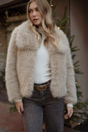 Veste femme fausse fourrure taupe douce souple beige Constance